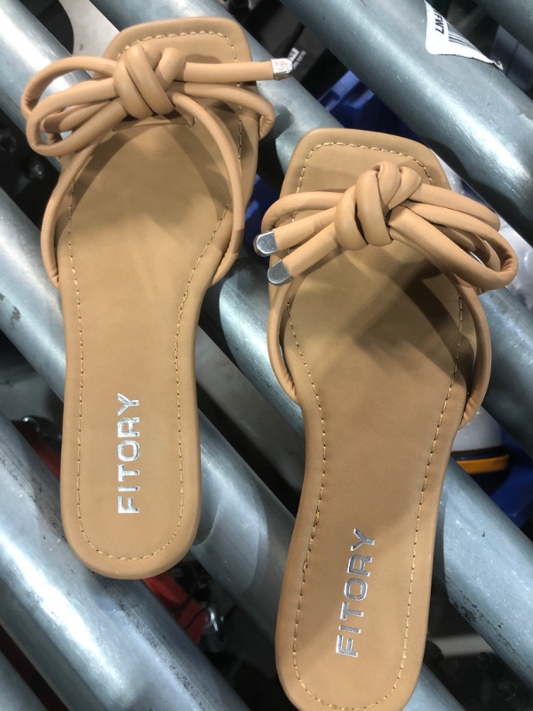 Photo 1 of (used)FITORY Women's Flat Sandals Square Open Toe Thong with Cute Knot for Summer Size 8 Camel