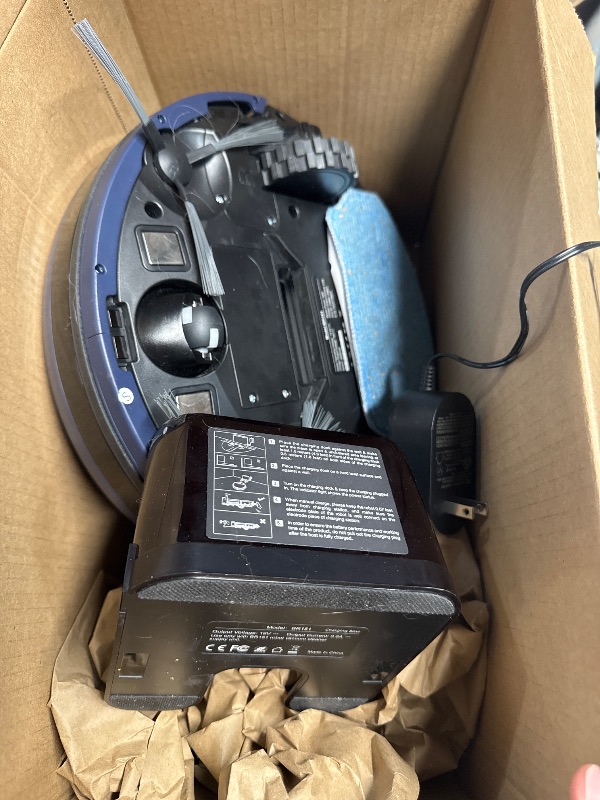 Photo 1 of (PARTS) (DOESN'T CHARGE OR MOVE) ZCWA Robot Vacuum and Mop Combo,2.4GHz WiFi Link Vacuum Robot,4 Cleaning Mode Robotic Vacuums Cleaner,APP/Remote Aspiradora Robot,Self-Charging Robot Vacuum for Pet Hair,Stains,Carpets,Corner