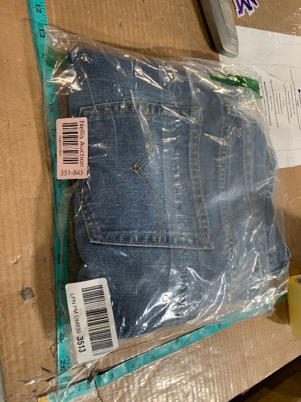 Photo 1 of ***STOCK PHOTO REFERENCE ONLY***Levi's Men's 514 Straight Fit Cut Jeans 34W x 30L