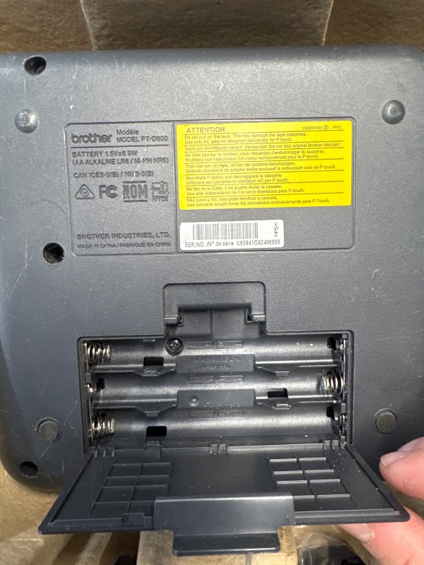 Photo 1 of (USED/FAIR) (MISSING BATTERY) (DUSTY) Brother P-touch Label Maker, PC-Connectable Labeler, PTD600, Color Display, High-Resolution PC Printing, Black, Black/gray