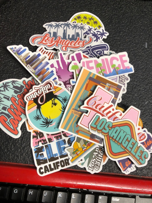 Photo 1 of ($15) Konohan 30 Pcs Los Angeles Souvenirs Gifts Los Angeles Magnet for Refrigerator City Magnetic Fridge Stickers for Home Decoration