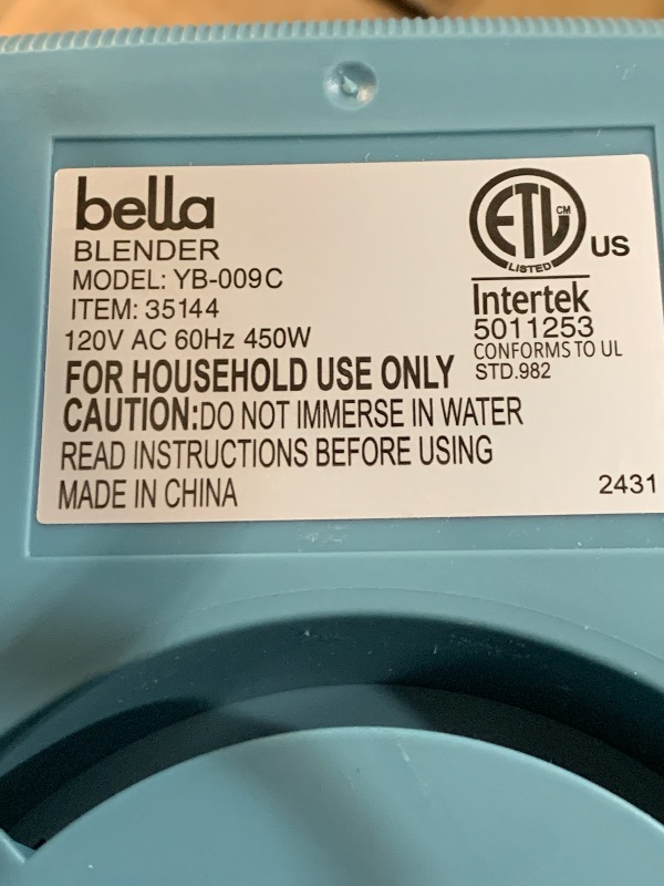 Photo 1 of (missing pitcher) bella 10 Speed Countertop Blender, Juicer & Smoothie Maker, Fits-anywhere™ Kitchenware