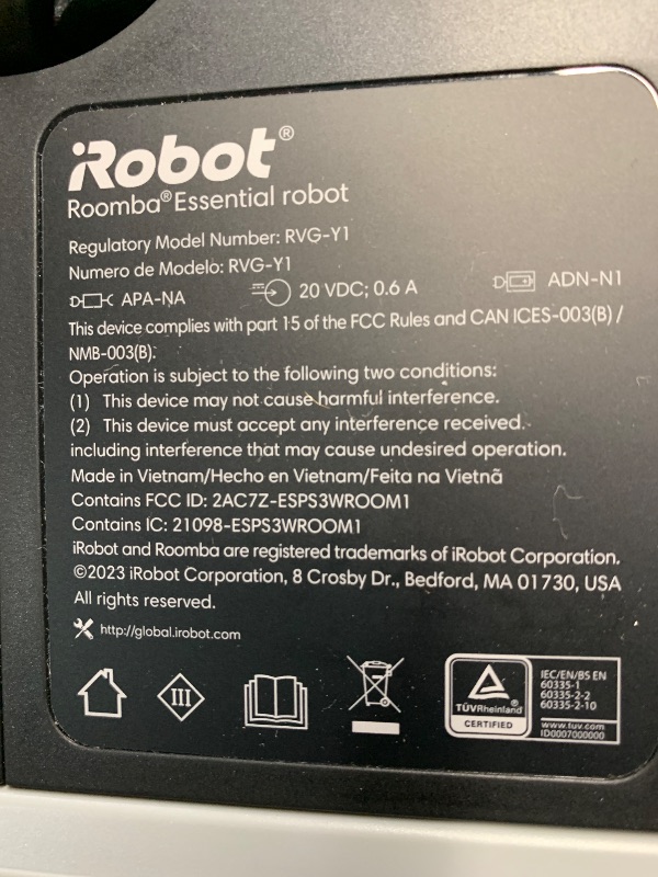 Photo 1 of (used) iRobot Roomba Vac Robot Vacuum (Q0120) - Easy to use, Power-Lifting Suction, Multi-Surface Cleaning, Smart Navigation Cleans in Neat Rows, Self-Charging, Alexa