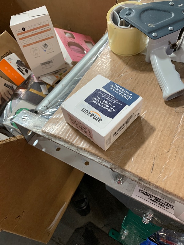 Photo 1 of ***PARTS ONLY*** ***NON REFUNDABLE*** Apple AirPods Pro (1st Generation) with MagSafe Charging Case