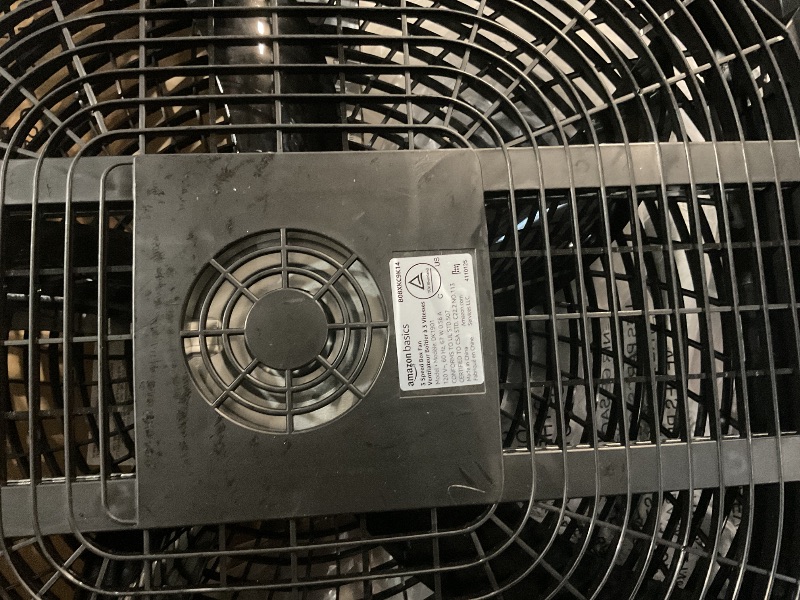 Photo 1 of **FOR PARTS, ITEM IS NONFUNCTIONAL**
Amazon Basics 20-Inch Box Fan with Powerful Airflow, 3 Speeds, 5 Blades, Lightweight Design, 67 Watts, Black, 6.8 D x 20.86 W x 21.33 H in