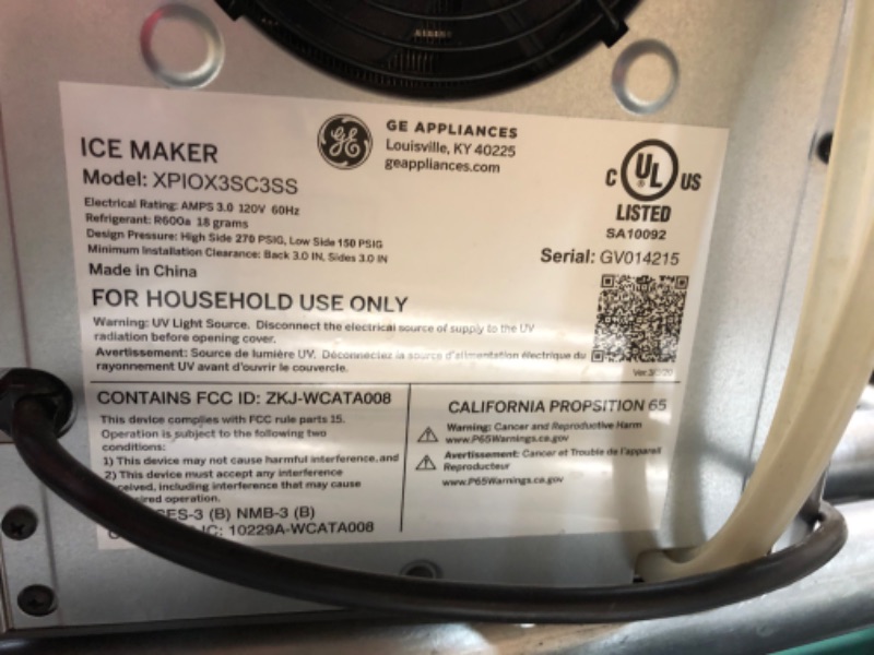 Photo 1 of ***USED - INCOMPLETE - UNTESTED - SEE COMMENTS***
GE Profile Opal 2.0 XL with 1 Gallon Tank, Chewable Crunchable Countertop Nugget Ice Maker, Scoop included, 38 lbs in 24 hours, Pellet Ice Machine with WiFi & Smart Connected, Stainless Steel