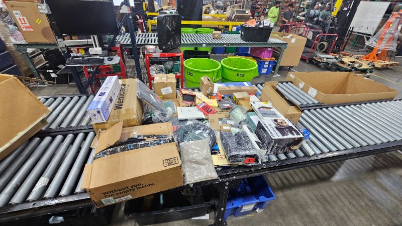 Photo 1 of ***38 ITEMS***Bulk and Mixed Items