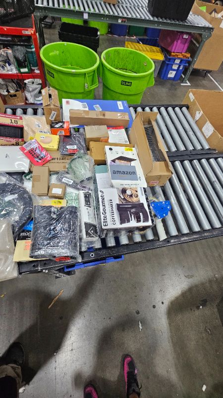 Photo 1 of ***38 ITEMS***Bulk and Mixed Items