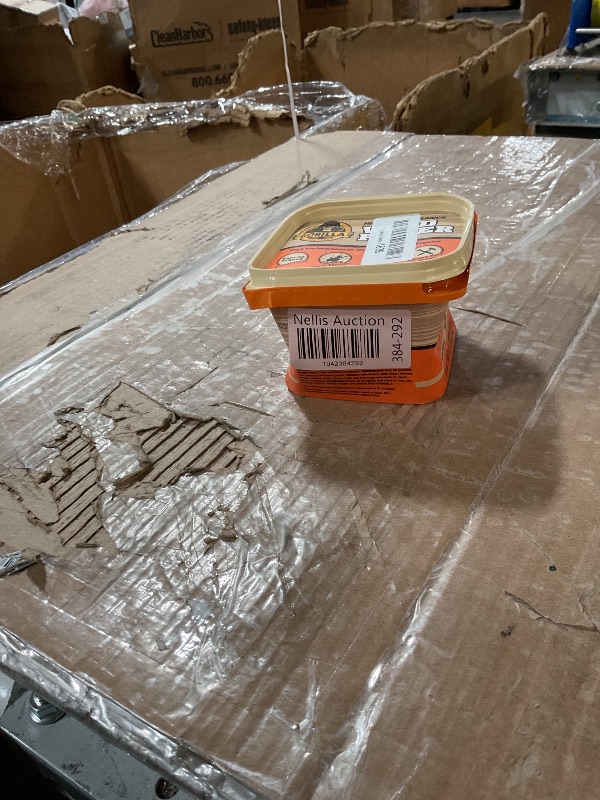 Photo 1 of * package has a dent in it *
Gorilla All Purpose Wood Filler, Natural Finish, 16 Ounce Tub (Pack of 1) - Water Resistant for Indoor or Outdoor Projects and Repairs