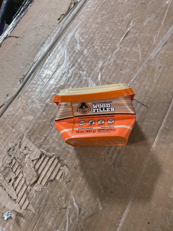 Photo 1 of * package has a dent in it *
Gorilla All Purpose Wood Filler, Natural Finish, 16 Ounce Tub (Pack of 1) - Water Resistant for Indoor or Outdoor Projects and Repairs