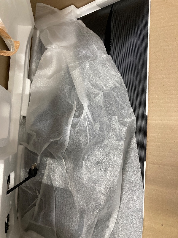 Photo 1 of  ***(SELLING AS PARTS ONLY -SCREEN CRACKED, PARTS ONLY)***

SAMSUNG 32-Inch Flat Computer Monitor, 75Hz, Borderless Display, AMD FreeSync, Game Mode, Advanced Eye Care, HDMI and DisplayPort, LS32B304NWNXGO, 2024