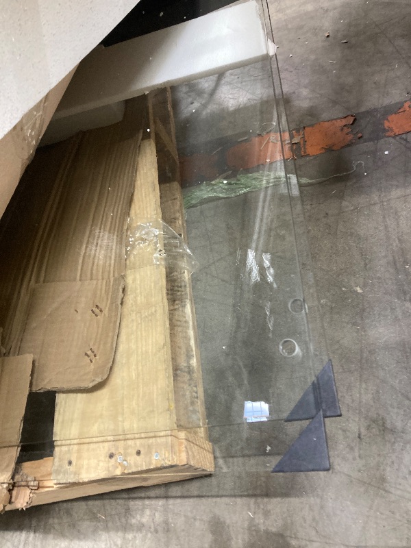 Photo 1 of 
Fab Glass  Rectangle Glass , Clear  ***(BOX RIPPED/TORN)***