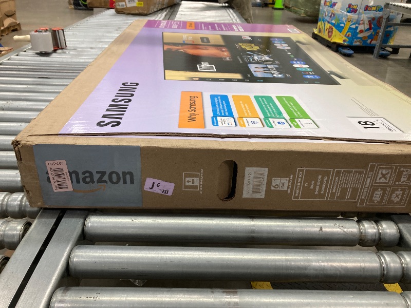 Photo 1 of SAMSUNG 55-Inch Class Crystal UHD U8000F 4K Smart TV (2025 Model) Endless Free Content, Crystal Processor 4K, MetalStream Design, Knox Security, Compatible with Alexa