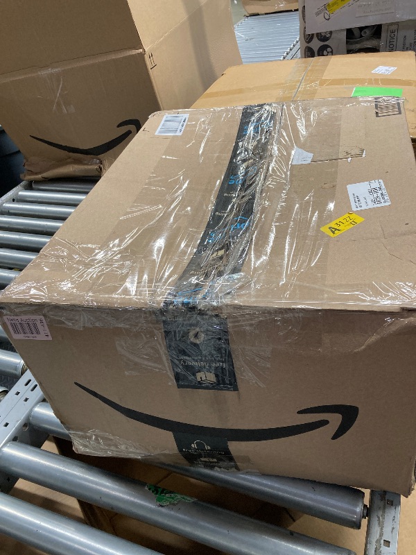 Photo 1 of Box of Multiple Items