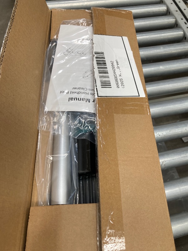 Photo 1 of (2025 New) Efurden Cordless Pool Vacuum, Handheld Pool Vacuum with Running Time up to 60-Minutes for Above Ground Pools, Spas and Hot Tubs, Green
