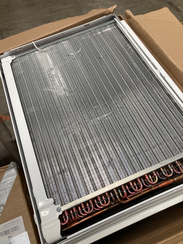 Photo 1 of ***SELLING AS PARTS ONLY - NOT WORKING PROPERLY***DENTS, SCUFFS/SCRATCHES, BOX RIPPED/TORN)*** 
Ktaxon 18000BTU Window Air Conditioner With WiFi and Eco Mode for Medium Rooms

