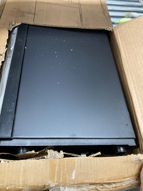 Photo 1 of ***(PARTS ONLY DAMAGED SELLING AS PARTS ONLY)*** 
Euhomy Self-Cleaning Bottom Loading Water Dispenser, 3 Temperatures(Cold/Hot/Warm) with Child Lock, Display Light, Suitable for Apartments, Schools, Companies, Black&Silver
 ***(BOX RIPPED/TORN)*** 