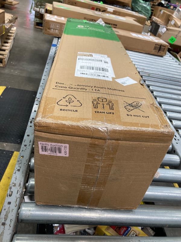 Photo 1 of  Twin Size Mattress, 6 inch Memory Foam Mattress in a Box, Medium Firm