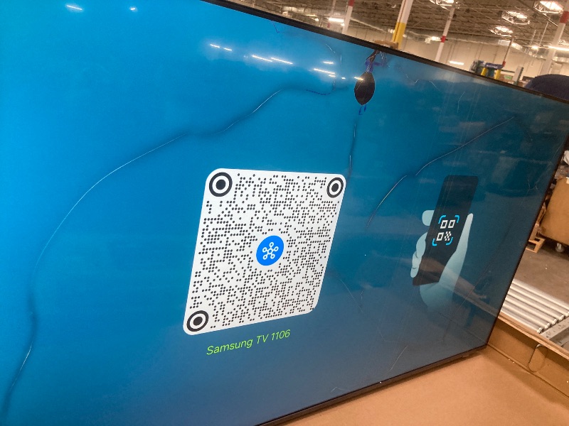Photo 1 of  ***SELLING AS PARTS***PARTS ONLY***SCREEN BROKEN***   SAMSUNG 55-Inch Class Crystal UHD U8000F 4K Smart TV (2025 Model) Endless Free Content, Crystal Processor 4K, MetalStream Design, Knox Security, Compatible with Alexa