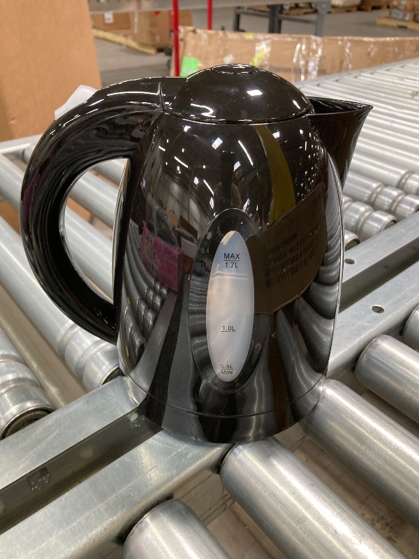 Photo 1 of ***MISSING WATER HEATER*** OVENTE Electric Kettle, 1.7L Fast for Coffee or Tea, BPA Free with Water Level Gauge, Auto Shut-Off, Boil-Dry Protection, Indicator Light and Removable Filter, Black KP72B