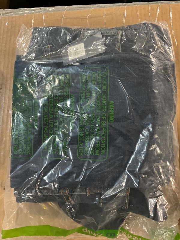 Photo 1 of (BAGGED) Lucky Brand Men's 410 Athletic Slim Coolmax Stretch Jean, Fayette, 42W X 34L