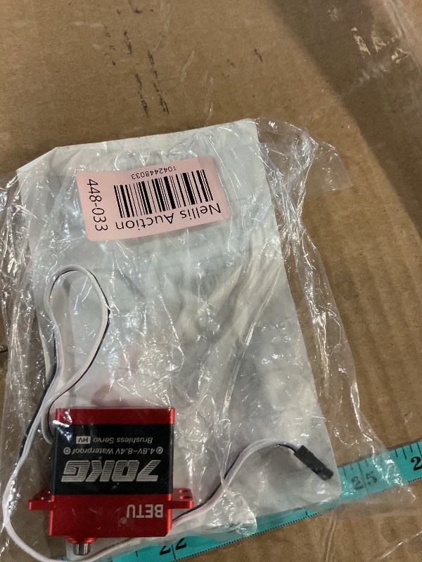 Photo 1 of *Small black handle missing* BETU 70kg Brushless Servo, Waterpoof Servo, High Torque Servo Compatible with 1/5?1/6, 1/8, 1/10 RC Car/Robot/Boat