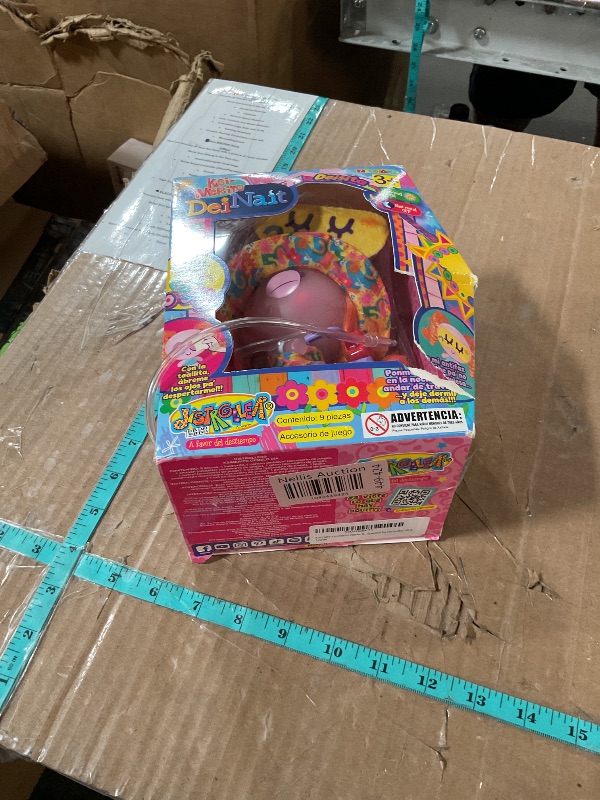 Photo 1 of (broken box) Neonate Ksi-merito Nerlie DeiNait DEISITA Baby Doll with Tricycle, Pacifier, Towel, Onesie, Sleep Mask, and more! Edition in Spanish by Distroller, Pink