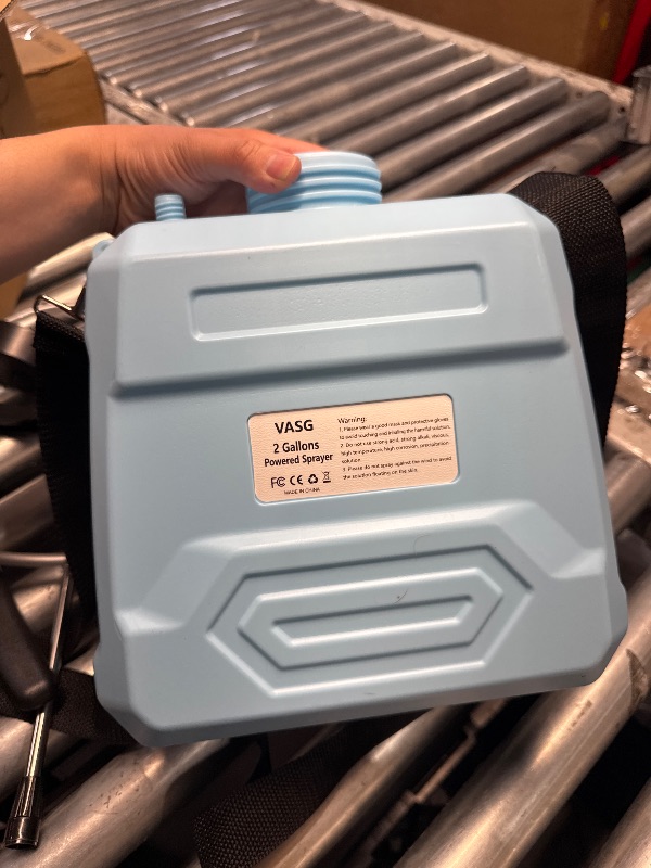 Photo 1 of **Missing a part***
Battery Powered Garden Sprayer 2 Gallon, 7.4V Powerful Electric Backpack Sprayer, Weed Yard Lawn Sprayer with 5 Mist Nozzles & Retractable Wand & Adjustable Strap for Lawn, Garden, Yard