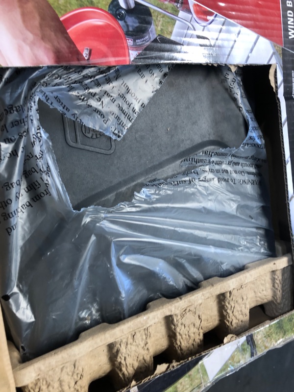 Photo 1 of ***FINAL SALE/MISSING PIECES/PARTS ONLY ITEM*** Coleman Triton 2-Burner Propane Stove, Portable Camping Cooktop with 2 Adjustable Burners & Wind Guards, 22,000 BTUs of Power
***USED, IT'S DIRTY AND NEEDS TO BE CLEANED BEFORE USE.***