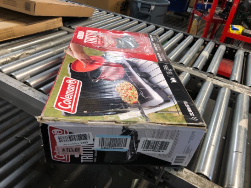 Photo 1 of ***FINAL SALE/MISSING PIECES/PARTS ONLY ITEM*** Coleman Triton 2-Burner Propane Stove, Portable Camping Cooktop with 2 Adjustable Burners & Wind Guards, 22,000 BTUs of Power
***USED, IT'S DIRTY AND NEEDS TO BE CLEANED BEFORE USE.***