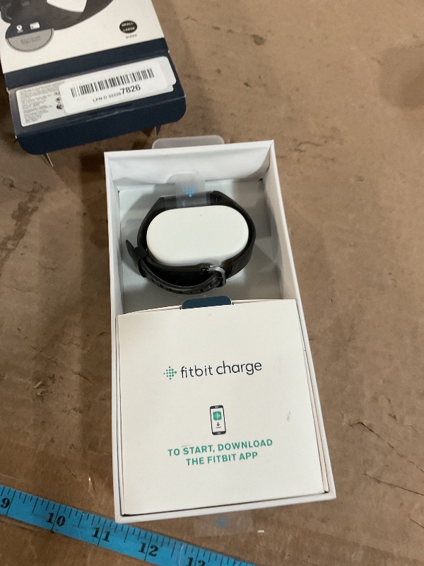 Photo 1 of **1OF THE WATCH BANDS IS HEAVILY DAMAGED**COMES WITH A NEW ONE **
Fitbit Charge 4 Black Advanced Fitness Tracker