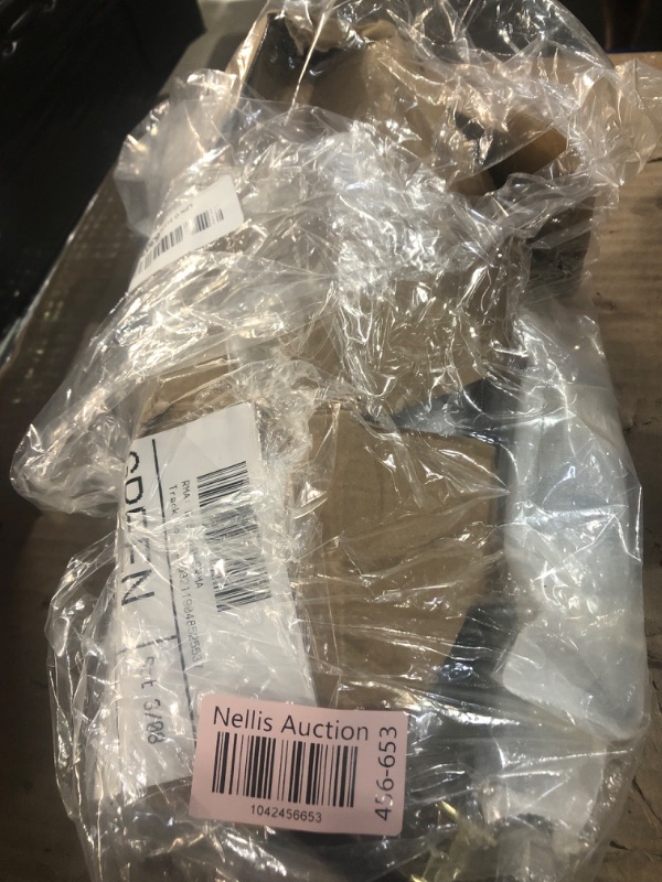 Photo 1 of ***(NOT A COMPLETE SET)***
Alzassbg 10 Pack Matt Black and Gold Cabinet Pulls, 3 Inch(76mm) Hole Centers Kitchen Hardware Square Cabinet Handles for Cabinets and Drawers AL3094KGP-MB