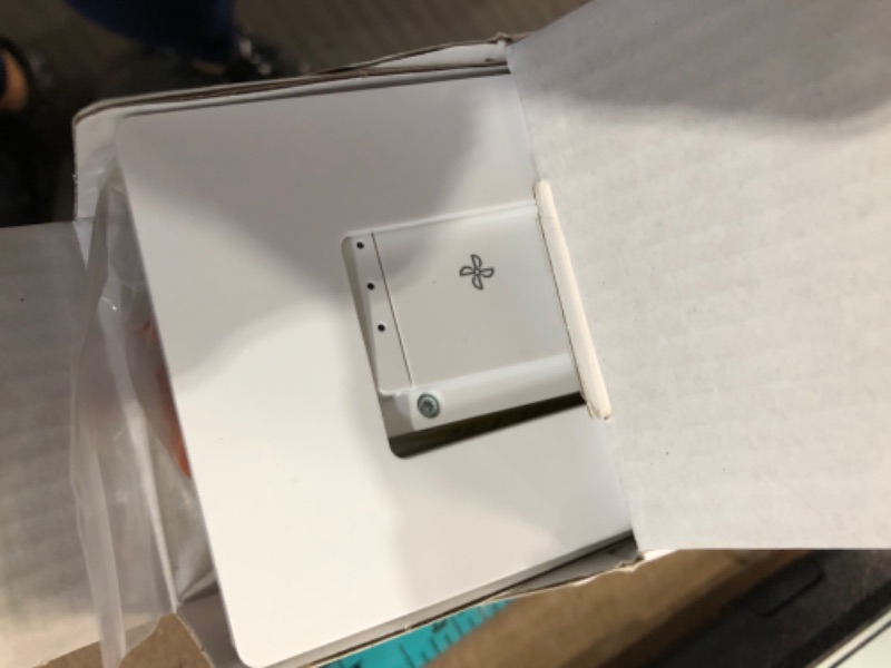 Photo 1 of ***(NO RETURNS OR REFUNDS/ FOR PARTS ONLY/ NON FUNCTIONAL)***
Amazon Basics Smart Fan Control Switch, Single Pole, Works with Alexa Only, 2.4 GHz Wi-Fi, No Hub Required, White