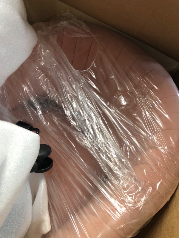Photo 1 of Yaheetech Pink Desk Chair Cute Vanity Chair with Back & Modern Swivel Rolling Design for Home Office, Study, Vanity, Bedroom