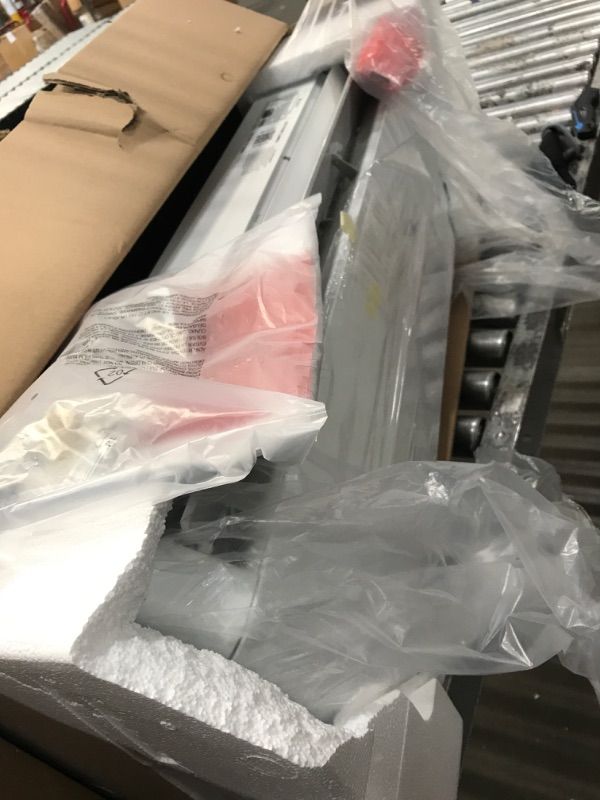 Photo 1 of ***FACTORY SEALED***Gree - 3VIR12HP230V1AH - 12K 230V Indoor Unit