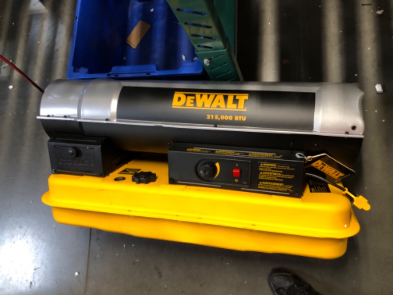 Photo 1 of ***USED - MAJOR DAMAGE - UNTESTED - SEE COMMENTS***
Dewalt F340700 215,000 BTU Forced Air Kerosene Construction Heater