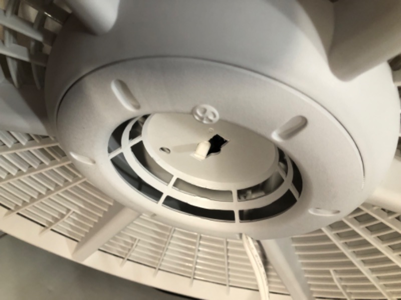 Photo 1 of *** - MAJOR DAMAGE - SEE COMMENTS***
Lasko Wind Machine Air Circulator Floor Fan, 3 Speeds, Pivoting Head for Large Spaces, 20", 3300, White White Fan