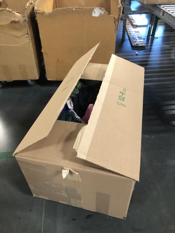 Photo 1 of ** BUNDLE BOX**
Miscellaneous Mystery Bundle Box