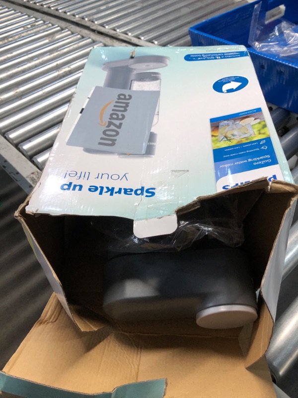 Photo 1 of **MISSING THE BOTTLE**
PHILIPS Sparkling Water Maker Soda Maker Soda Streaming Machine Quick Twist for Easy Install, 1L Carbonating Bottle, Soda Water Maker, Compatible with 60L CO2 Carbonator(NOT Included), ADD4901GROQ/37