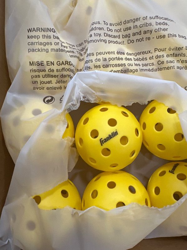 Photo 1 of **SEE NOTES** Franklin Sports Outdoor - Pickleball Balls - USA (USAPA) Approved - 12 Pack Outside - Optic Yellow - US Open Ball