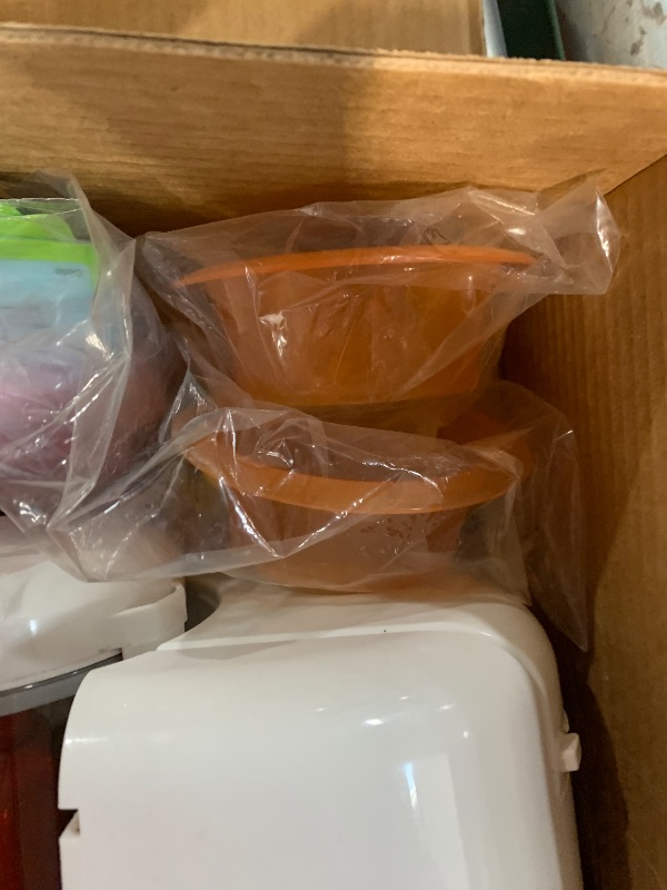 Photo 1 of (POWER TESTED) (UNABLE TO TEST FURTHER) Baby Brezza One Step Baby Food Maker Deluxe – Auto shut Off, Dishwasher Safe Cooker and Blender to Steam + Puree Organic Food for Infants + Toddlers - Set of 3 Pouches + 3 Funnels