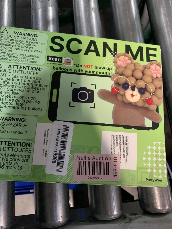 Photo 1 of PartyWoo Metallic Gold Balloons 50 pcs 12 Inch Chrome Gold Balloons for Graduation Baby Shower Gender Reveal Christmas Wedding New Year Anniversaries Birthday Party Decorations Gold-G101