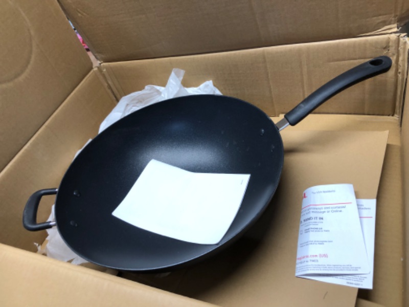 Photo 1 of ***USED AND DIRTY***
T-fal Ultimate Hard Anodized Nonstick Wok 14 Inch, Oven Broiler Safe 350F, Non Stick Stir-Fry Pan, Cookware, Pots and Pans, Kitchen, Versatile Deep Frying, Sauté, Braise, Stew, Dishwasher Safe, Black