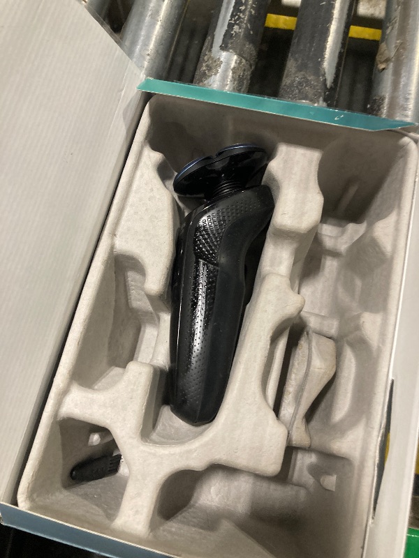 Photo 1 of **missing everything but shaver its self**Philips Norelco Shaver 7200, Rechargeable Wet & Dry Electric Shaver with SenseIQ Technology and Pop-up Trimmer, S7887/82