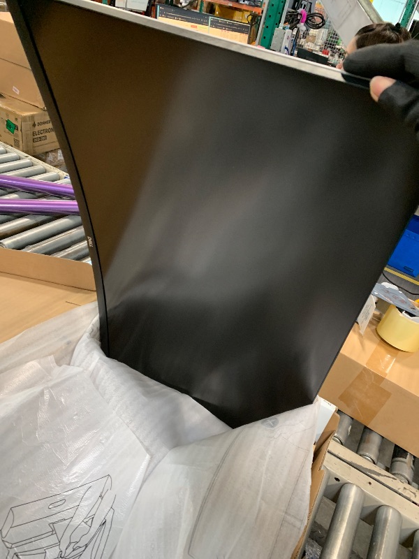 Photo 1 of ** MISSING POWER CORD, NOT TESTED**
Dell S3222HN Curved Monitor - 31.5-inch FHD (1920x1080) 75Hz 4Ms 1800R Curved Display, HDMI Connectivity, AMD FreeSync Technology, Tilt Adjustability - Silver