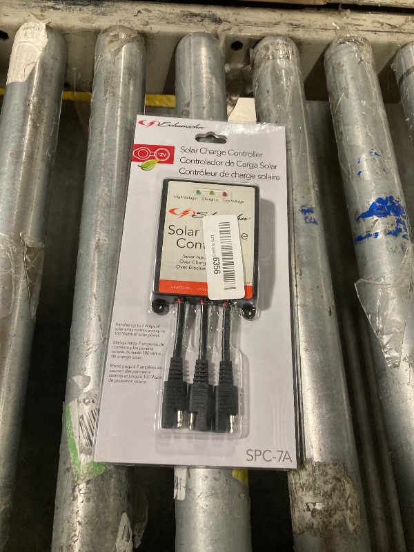 Photo 1 of Schumacher Electric Solar Charge Controller, SPC-7A, 7 Amps Max Array Current, 100 Watts, Quick-Connect DC Ports, for Lead-Acid Batteries and Solar Panels