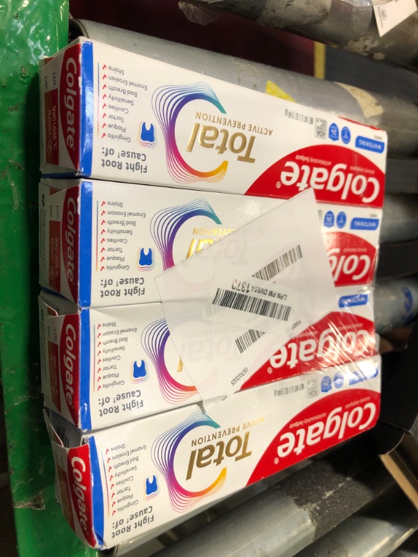 Photo 1 of Colgate Total Whitening Toothpaste Gel, 10 Benefits, No Trade-Offs, Freshens Breath, Whitens Teeth and Provides Sensitivity Relief, Mint Flavor, 4 Pack, 5.1 Oz Tubes