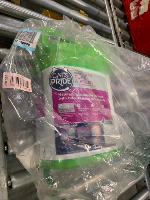 Photo 1 of **FEELS LITE** Cat's Pride Premium Lightweight Multi-Cat Clumping Litter 10 Pounds