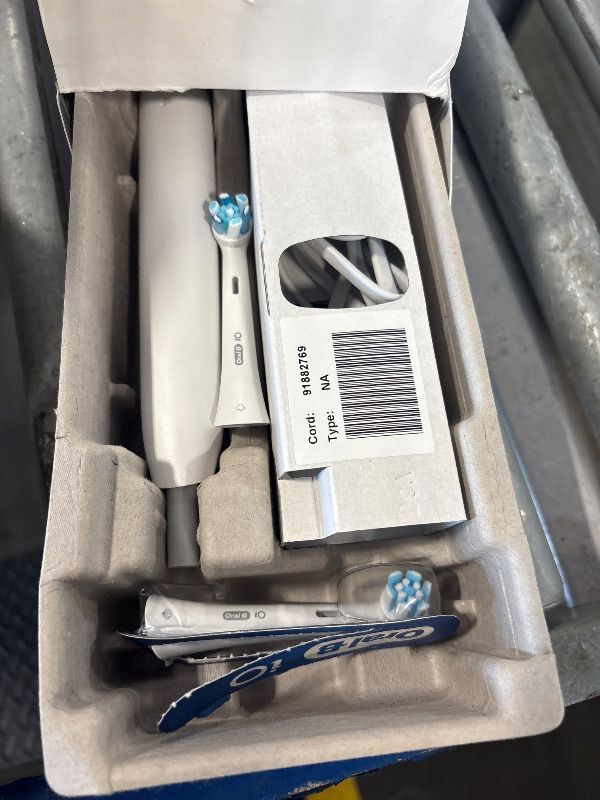 Photo 1 of  *** USED *** Oral-B iO Series 2 Rechargeable Electric Powered Toothbrush Starter Kit, Pure White with 2 Brush Heads - Automatic Pressure Sensor to Protect Gums - 3 Modes - 2 Min Timer