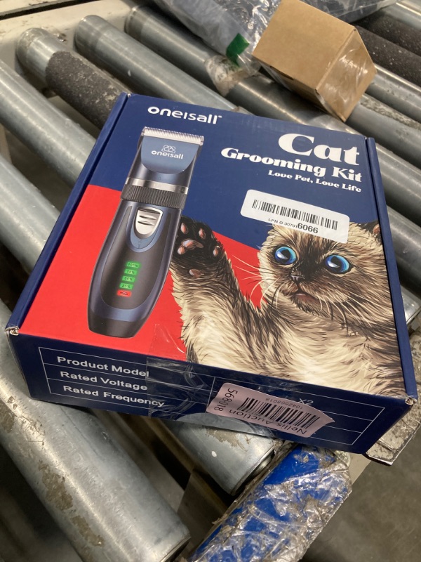 Photo 3 of ***1 PIECE IS MISSING***
oneisall Cat Clippers for Matted Hair, Quiet Cat Shaver for Long Hair, Cordless Cat Hair Trimmer for Grooming, 2 Speed Pet Shaver Cat Grooming Kit for Cats Small Dogs Animals (Blue)